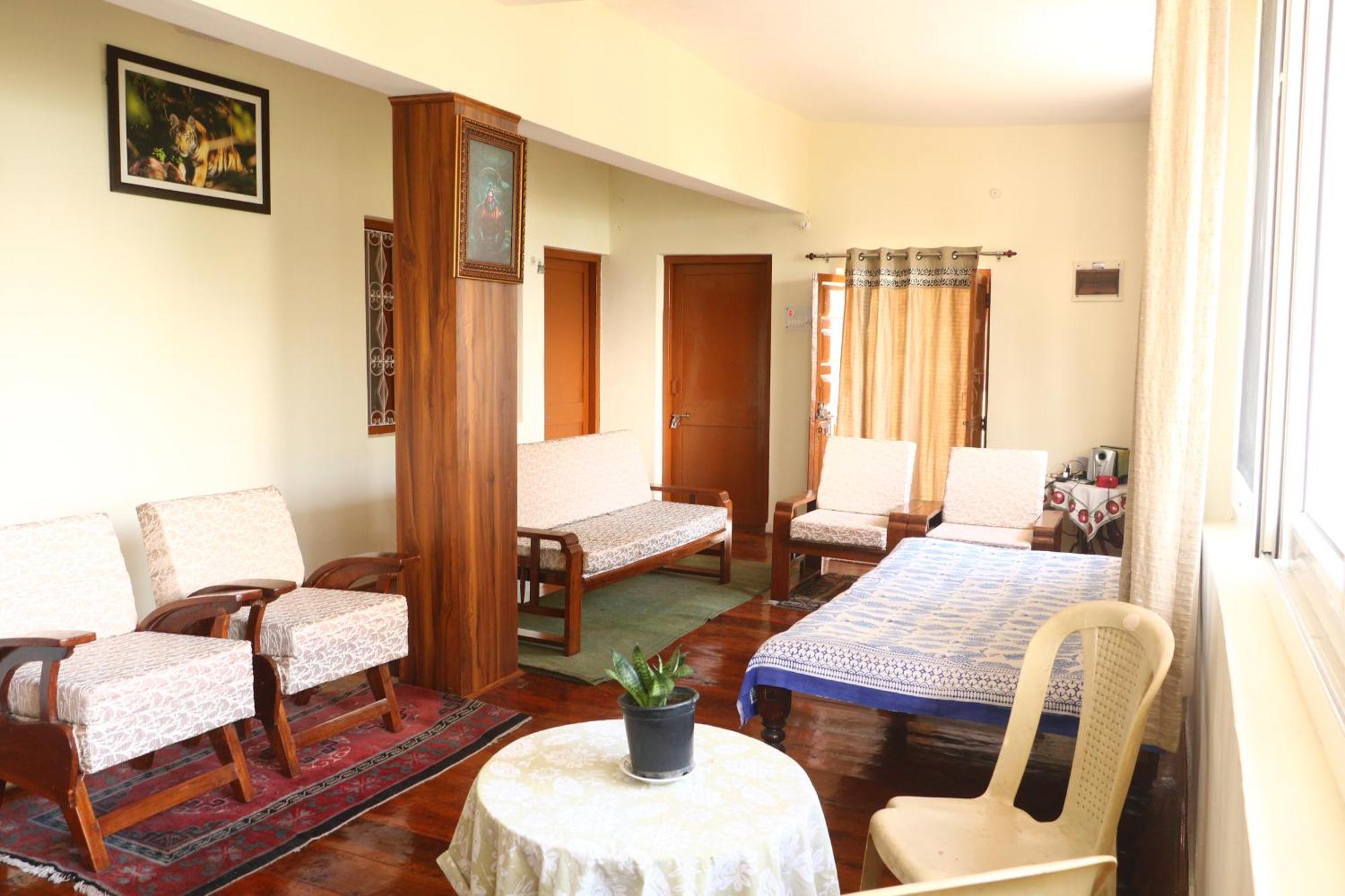 The Deodar Inn Pauri Extérieur photo