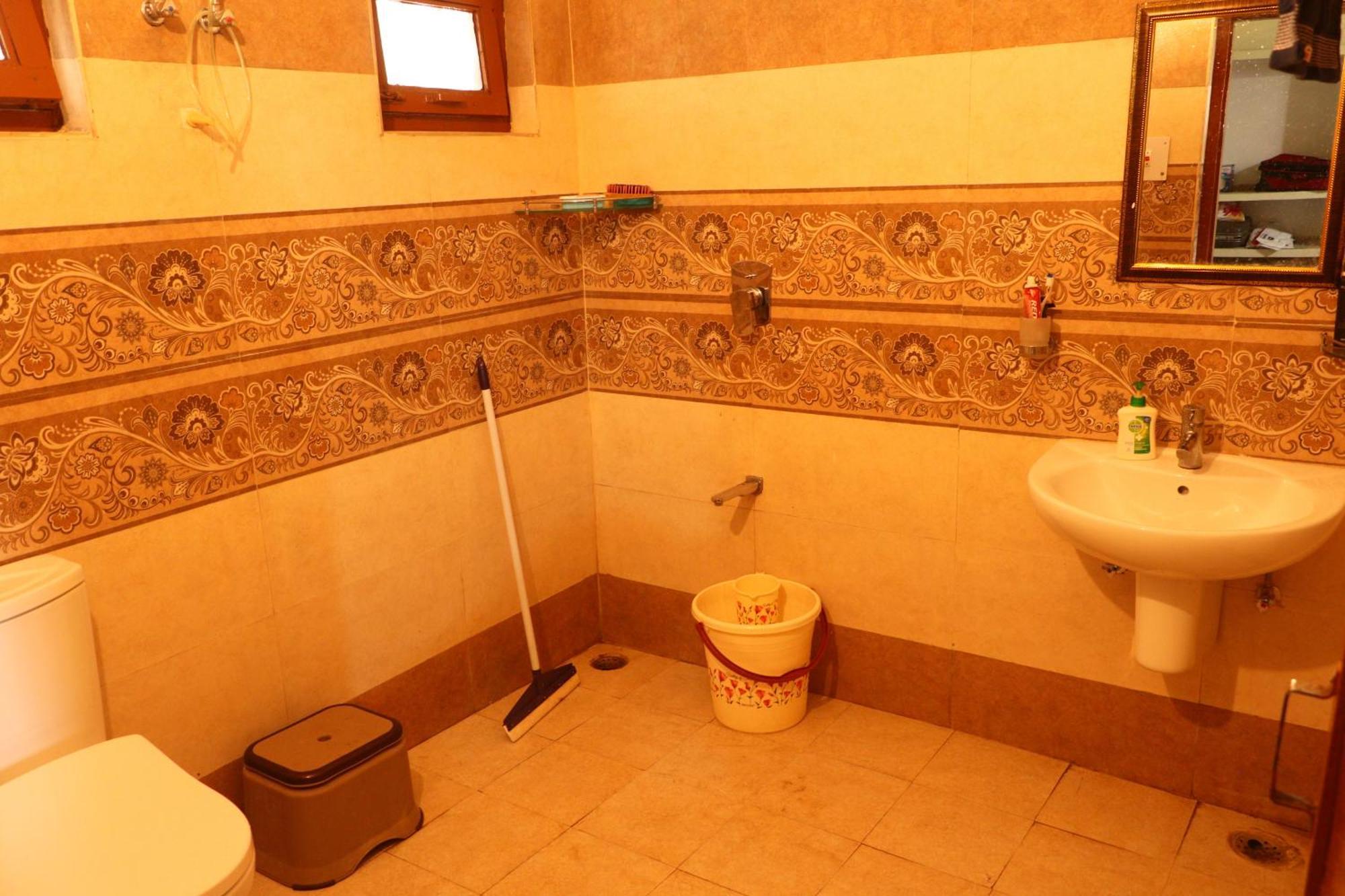 The Deodar Inn Pauri Extérieur photo